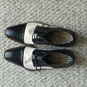 Giorgio Brutini Two-Tone Black and Cream Oxfords Wore 2 Times